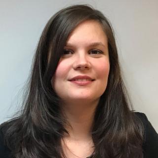 Photo de madame Amandine DE OLIVEIRA